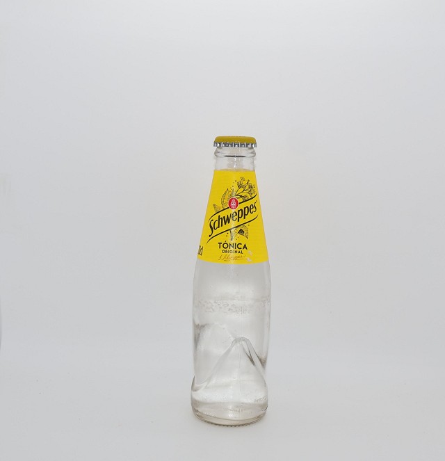 TONICA SCHWEPPES