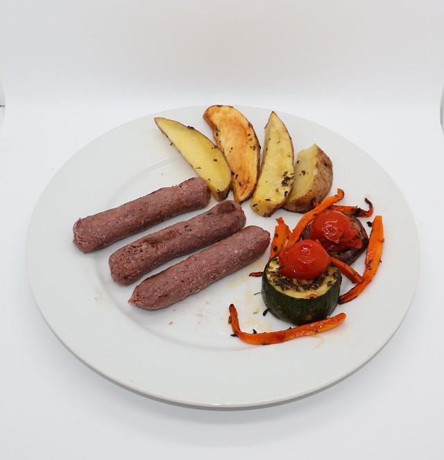 Combinado de salchichas veganas